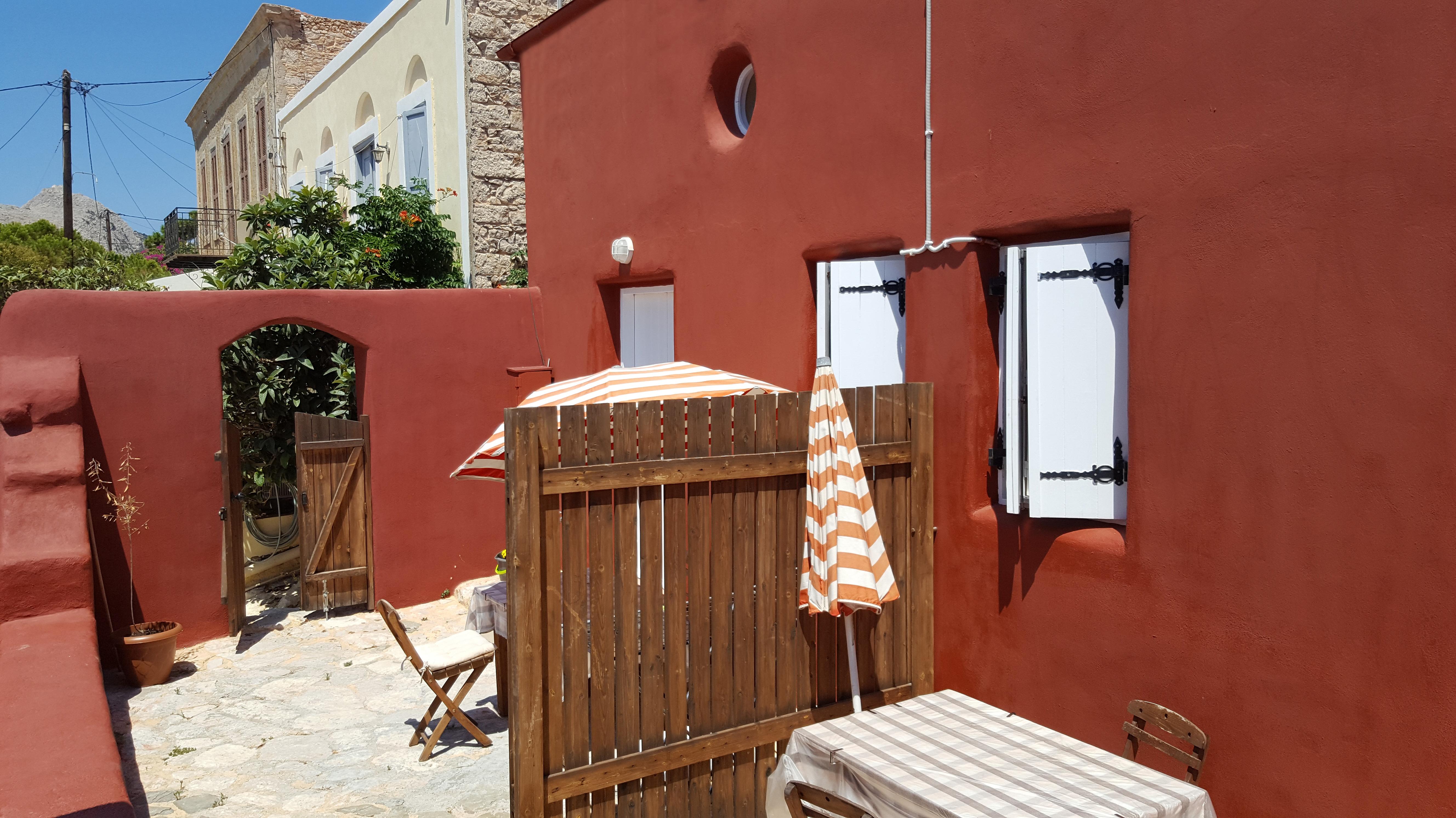 Atlantis Houses Chalki Town المظهر الخارجي الصورة